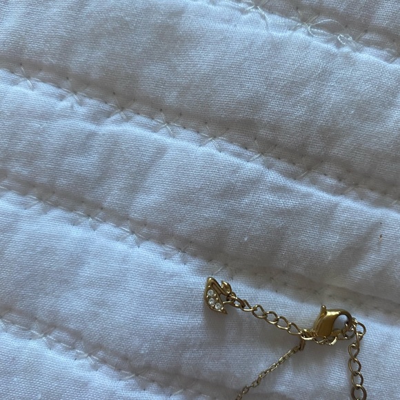 SWAROVSKI! Sparkling Dance Necklace in Gold Plated - Picture 4 of 4